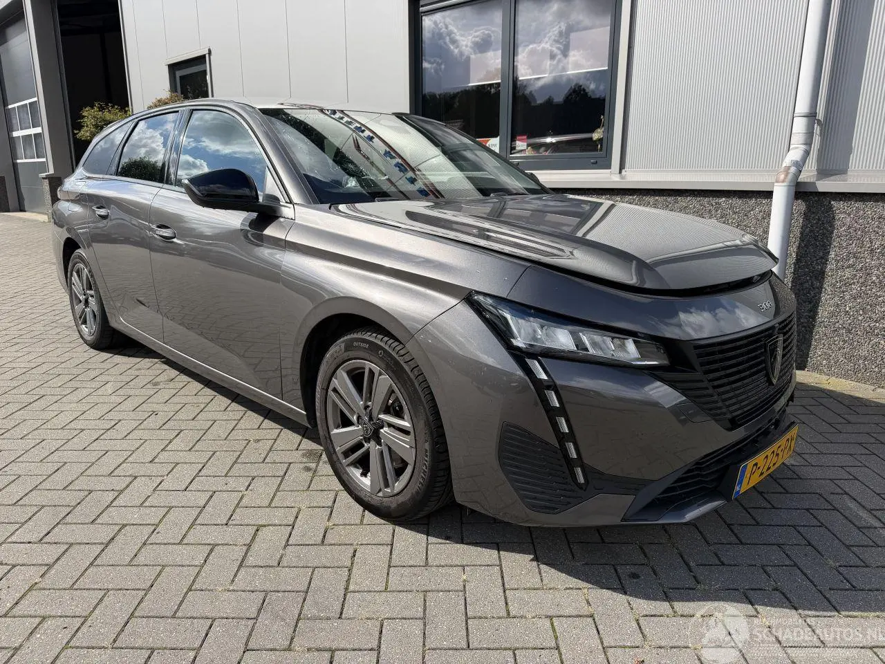 Peugeot 308 2022 photo 3