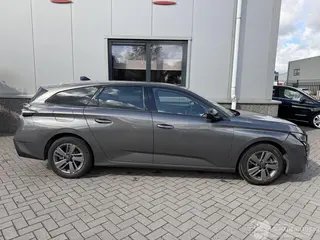 Peugeot 308 2022 photo 5