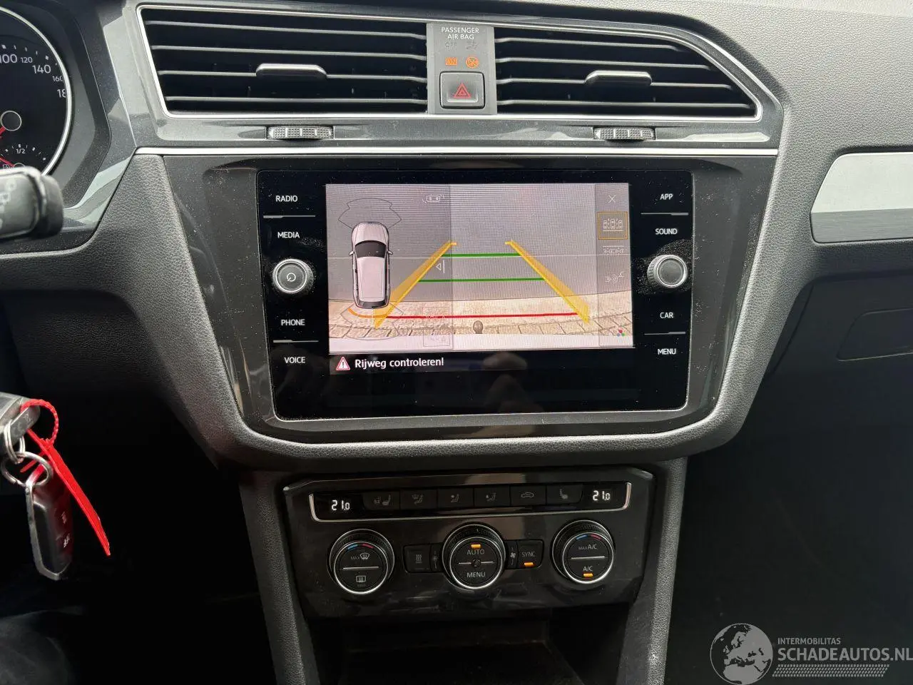 Volkswagen Tiguan 2019 фото 19
