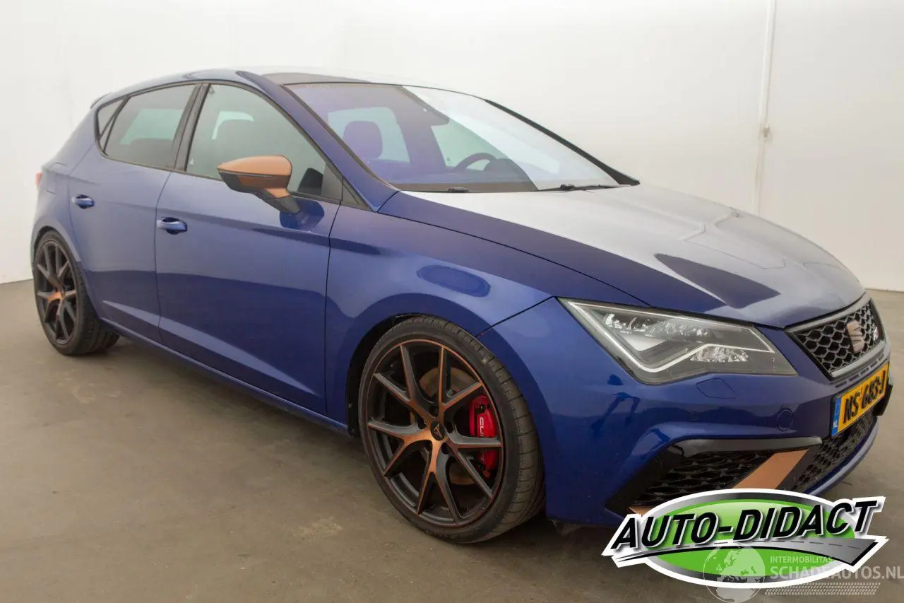 Seat Leon 2017 фото 6