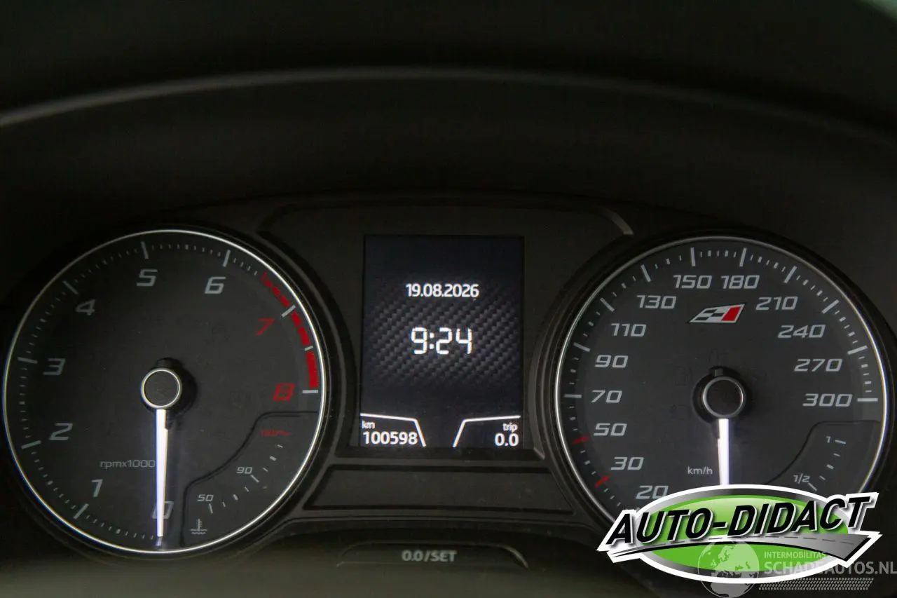 Seat Leon 2017 фото 14