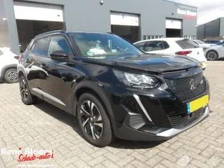 Peugeot 2008 2023 фото 2