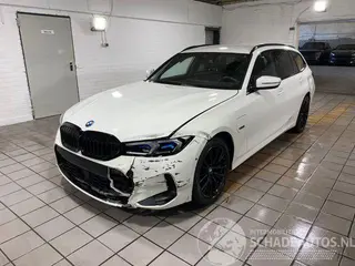 BMW 3-serie 2023 photo 19