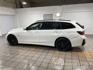 BMW 3-serie 2023 photo 25