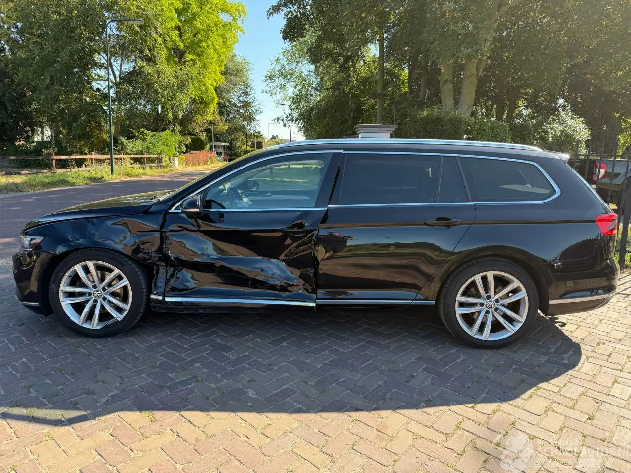 Volkswagen Passat 2020 foto 3