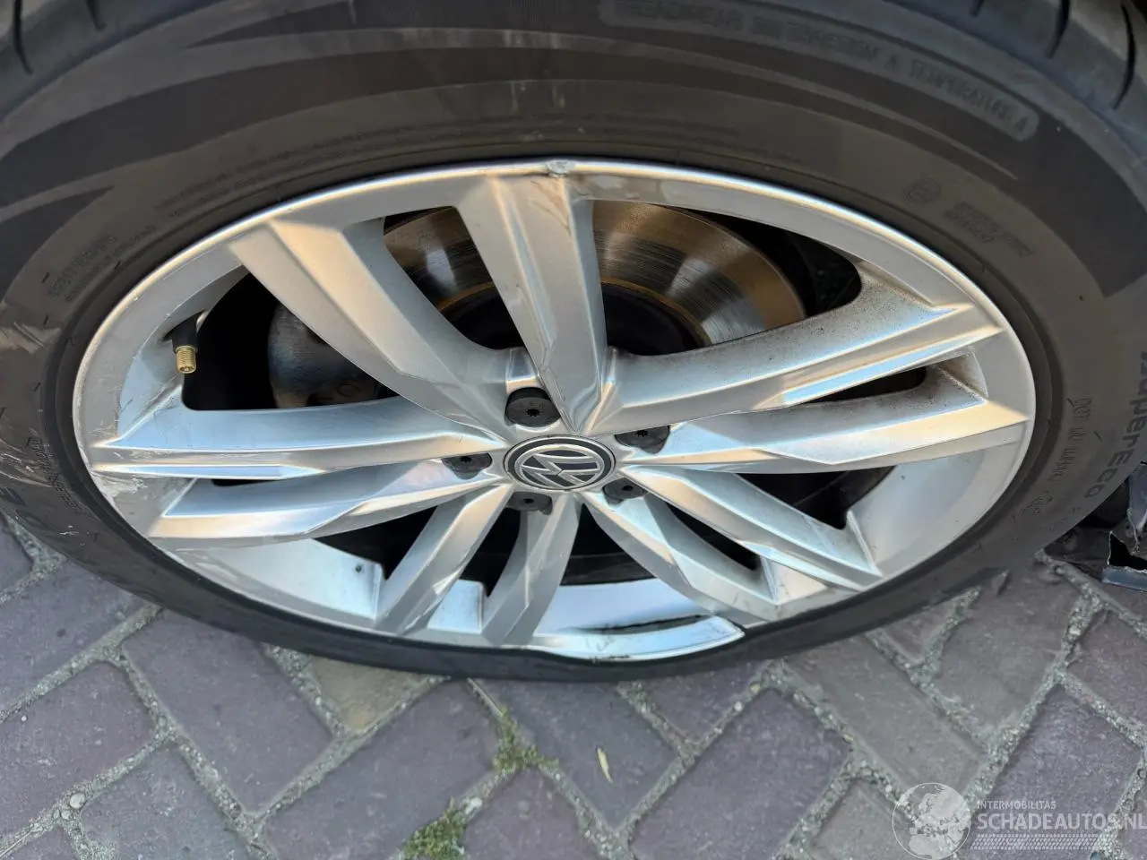 Volkswagen Passat 2020 foto 10