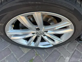 Volkswagen Passat 2020 foto 10