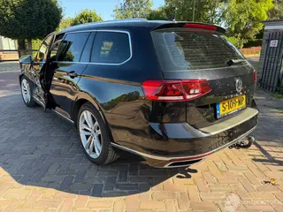 Volkswagen Passat 2020 foto 8