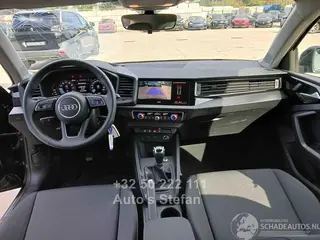 Audi A1 2026 фото 22