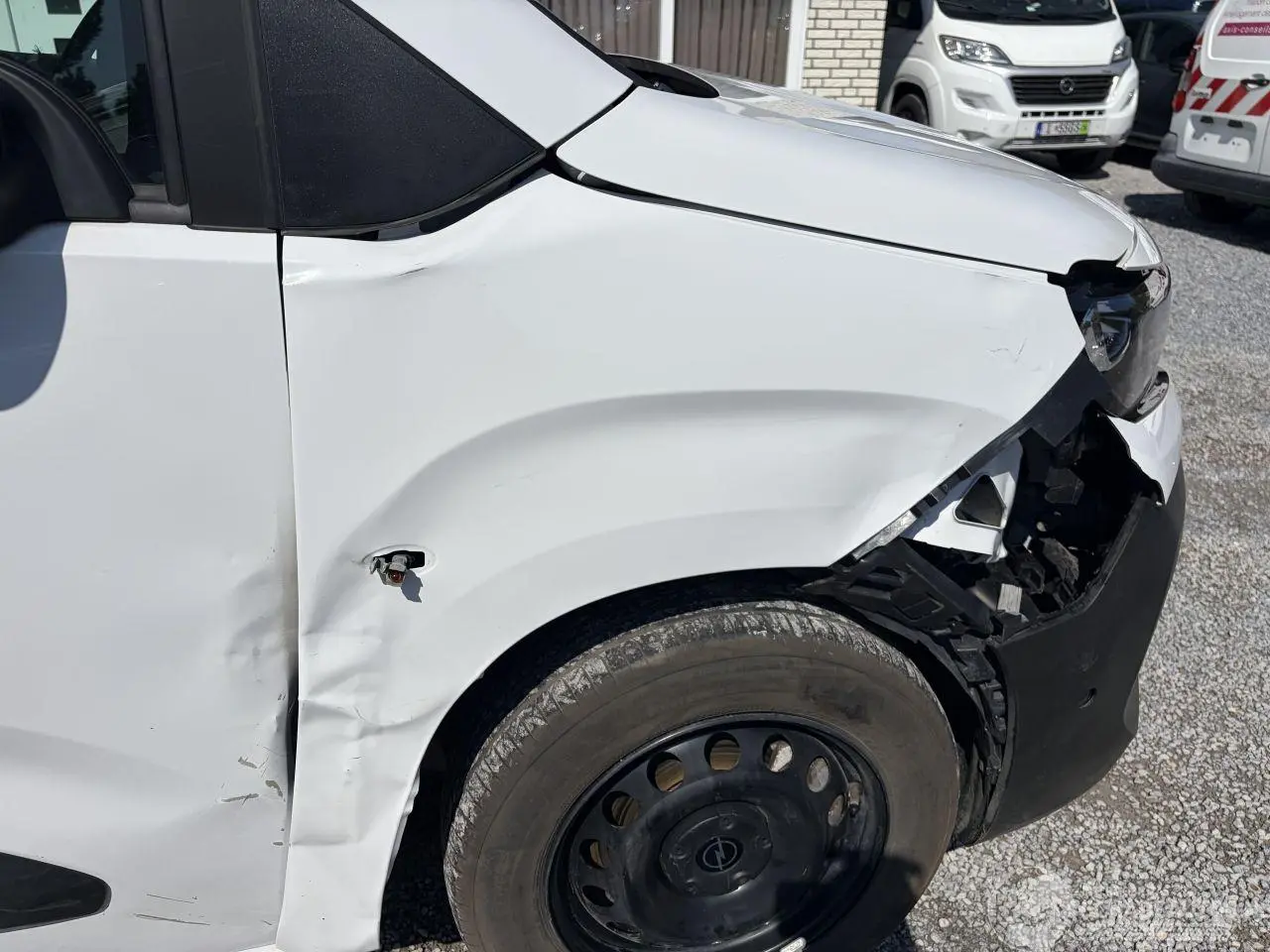 Opel Combo 2025 фото 12