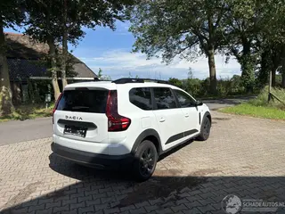 Dacia Jogger 2024 фото 2