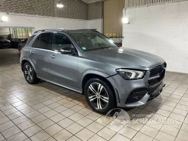 Mercedes GLE 2022 фото 8