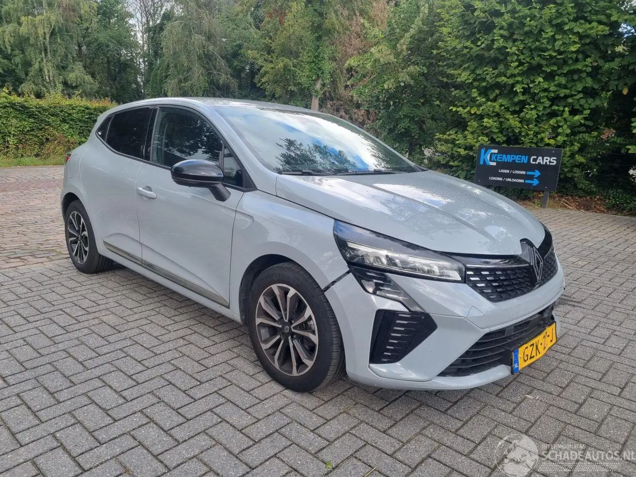 Renault Clio 2025 фото 1