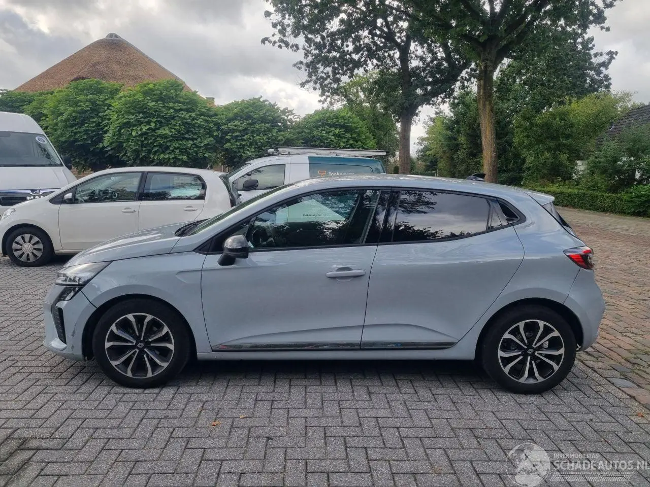 Renault Clio 2025 фото 6