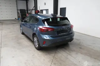 Ford Focus 2023 photo 3