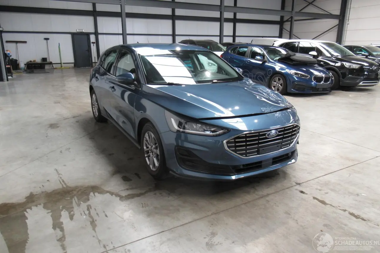 Ford Focus 2023 photo 6