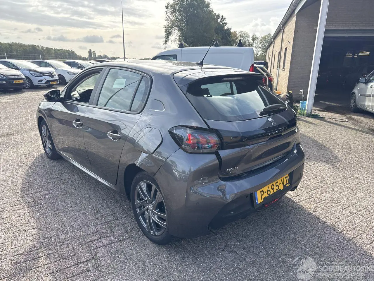 Peugeot 208 2022 photo 5