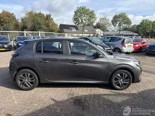 Peugeot 208 2022 photo 8
