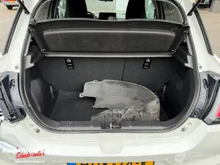 Suzuki Swift 2025 photo 8