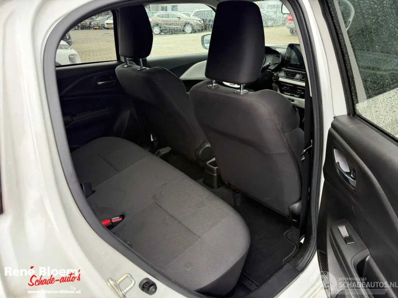 Suzuki Swift 2025 photo 10