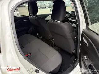 Suzuki Swift 2025 photo 10