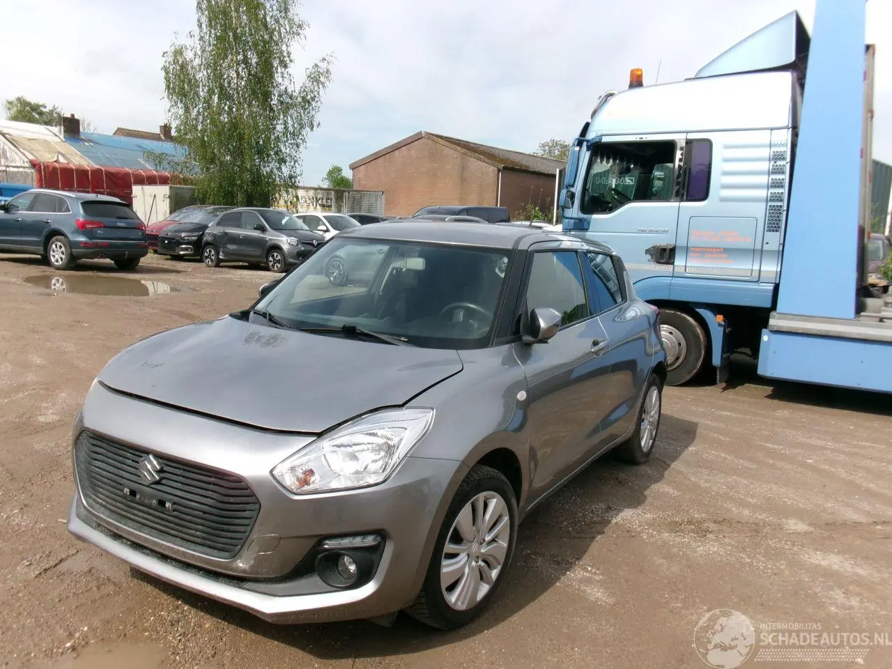 Suzuki Swift 2017 фото 1