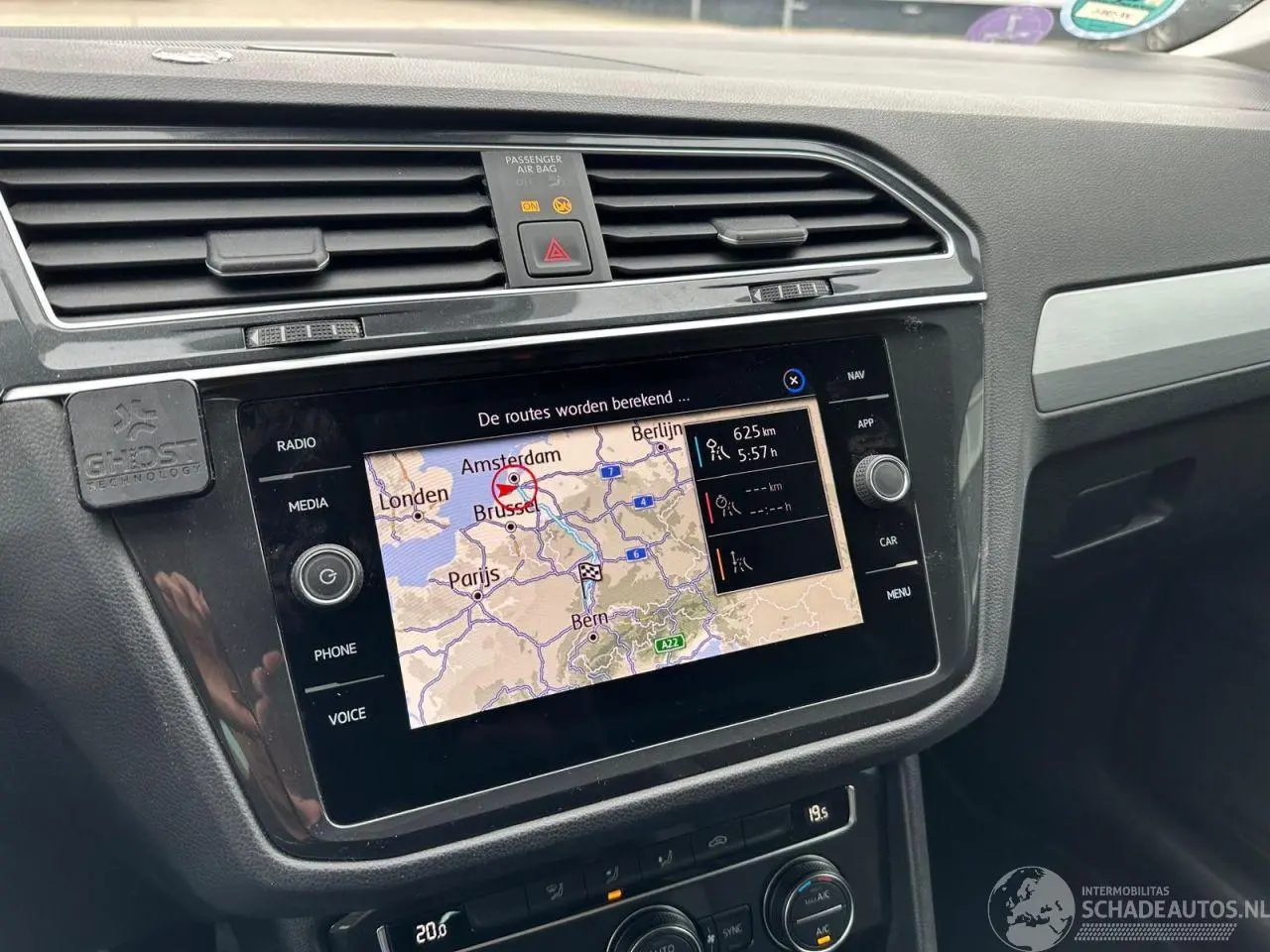 Volkswagen Tiguan 2019 фото 12