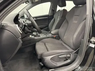 Audi A3 2018 фото 8