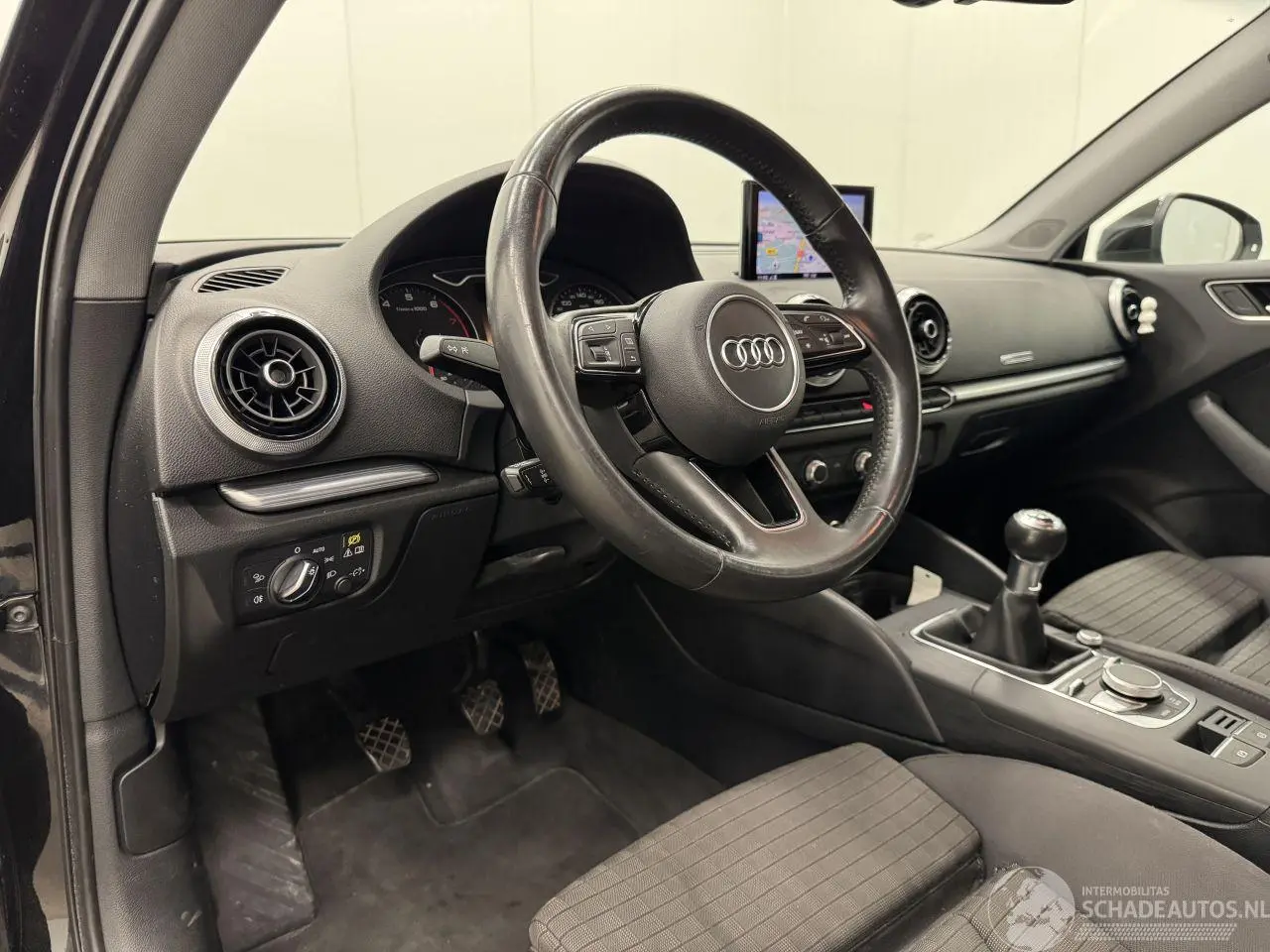 Audi A3 2018 фото 7