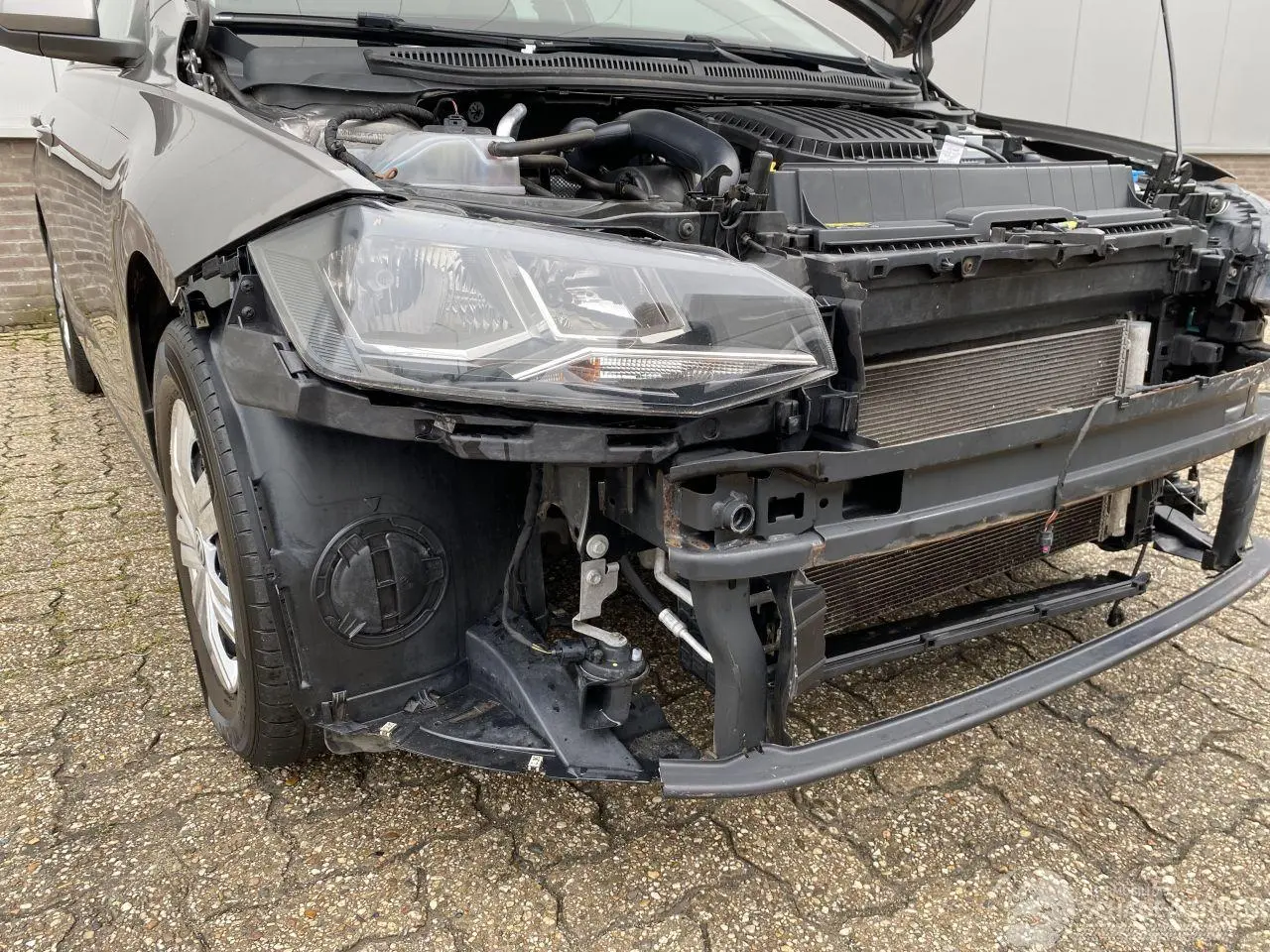 Volkswagen Polo 2017 photo 10