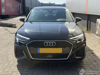 Audi A3 2023 фото 4