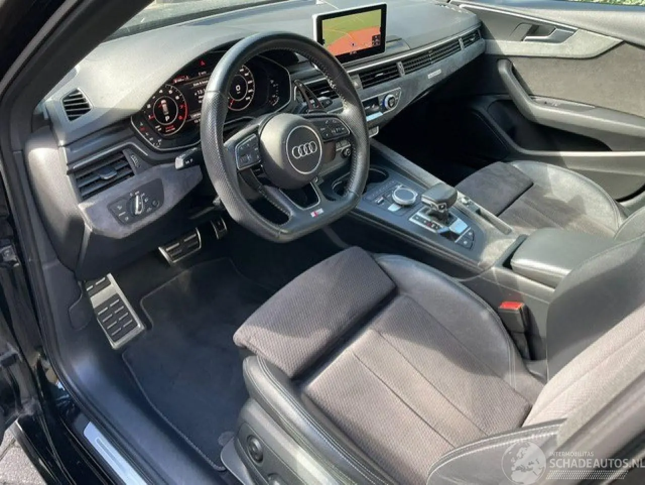 Audi A4 Avant 2018 photo 8
