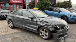 Audi A3 2019 фото 8