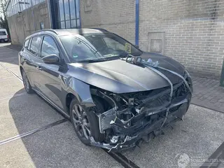 Ford Focus 2022 photo 4