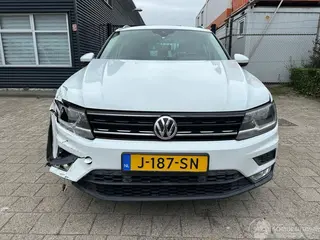 Volkswagen Tiguan 2017 photo 2