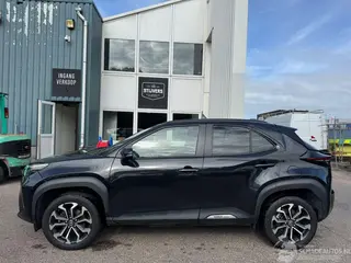 Toyota Yaris Cross 2023 photo 2