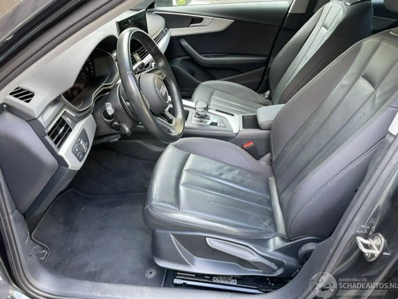 Audi A4 2020 foto 8