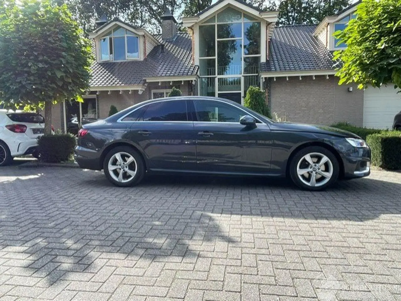 Audi A4 2020 foto 5