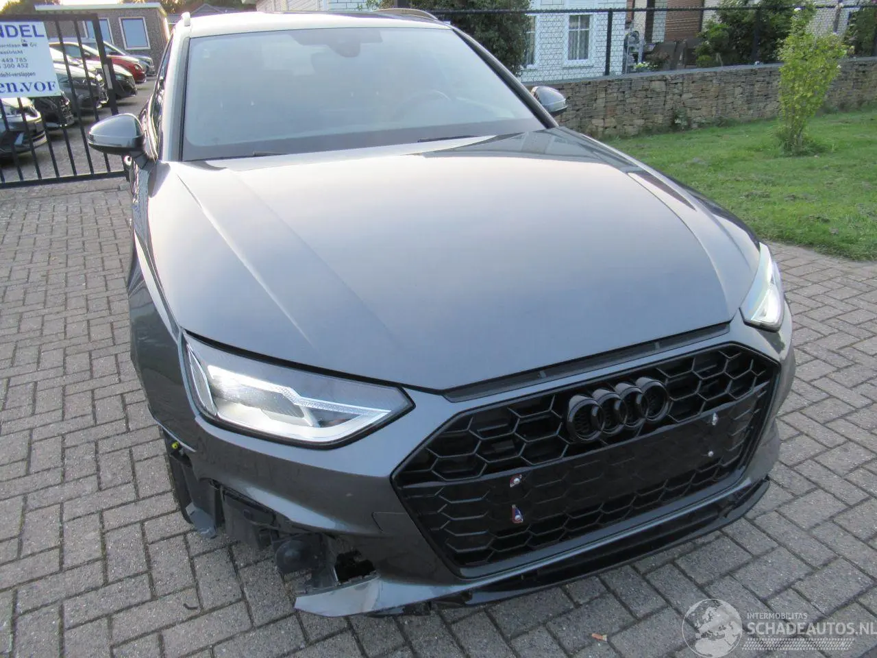 Audi A4 Avant 2024 photo 3
