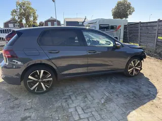 Volkswagen Golf 2026 foto 10