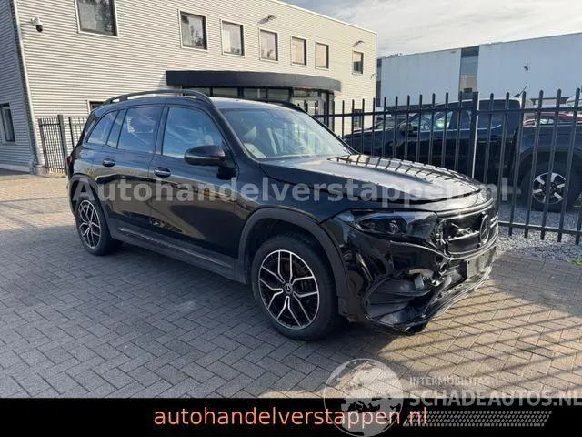 Mercedes EQB 2023 photo 4
