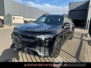 Mercedes EQB 2023 photo 13