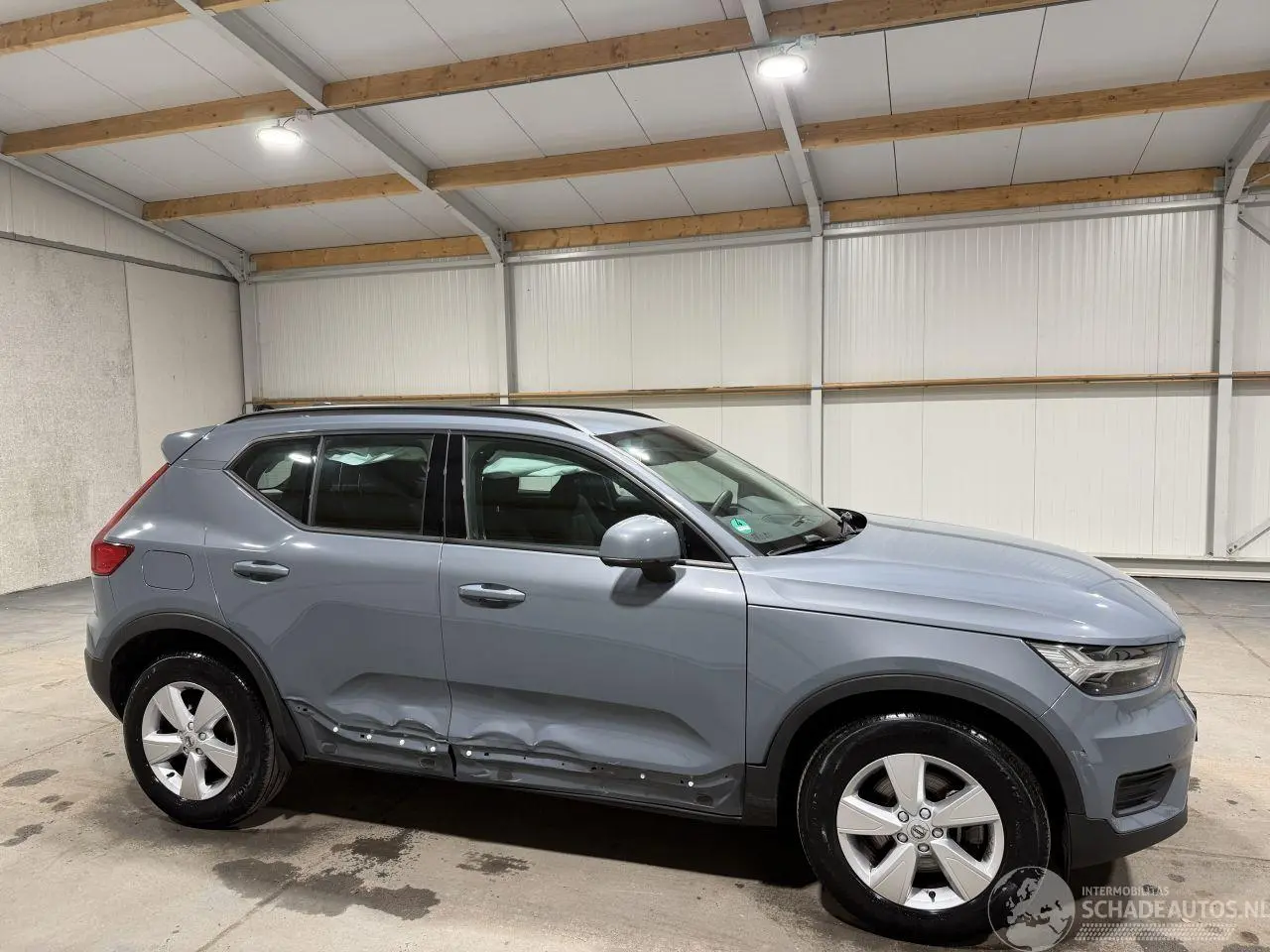 Volvo XC40 2021 foto 2