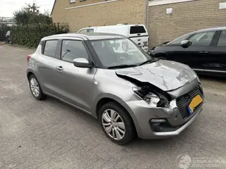 Suzuki Swift 2018 photo 1
