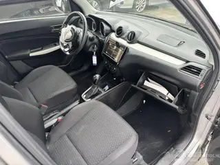 Suzuki Swift 2018 photo 10