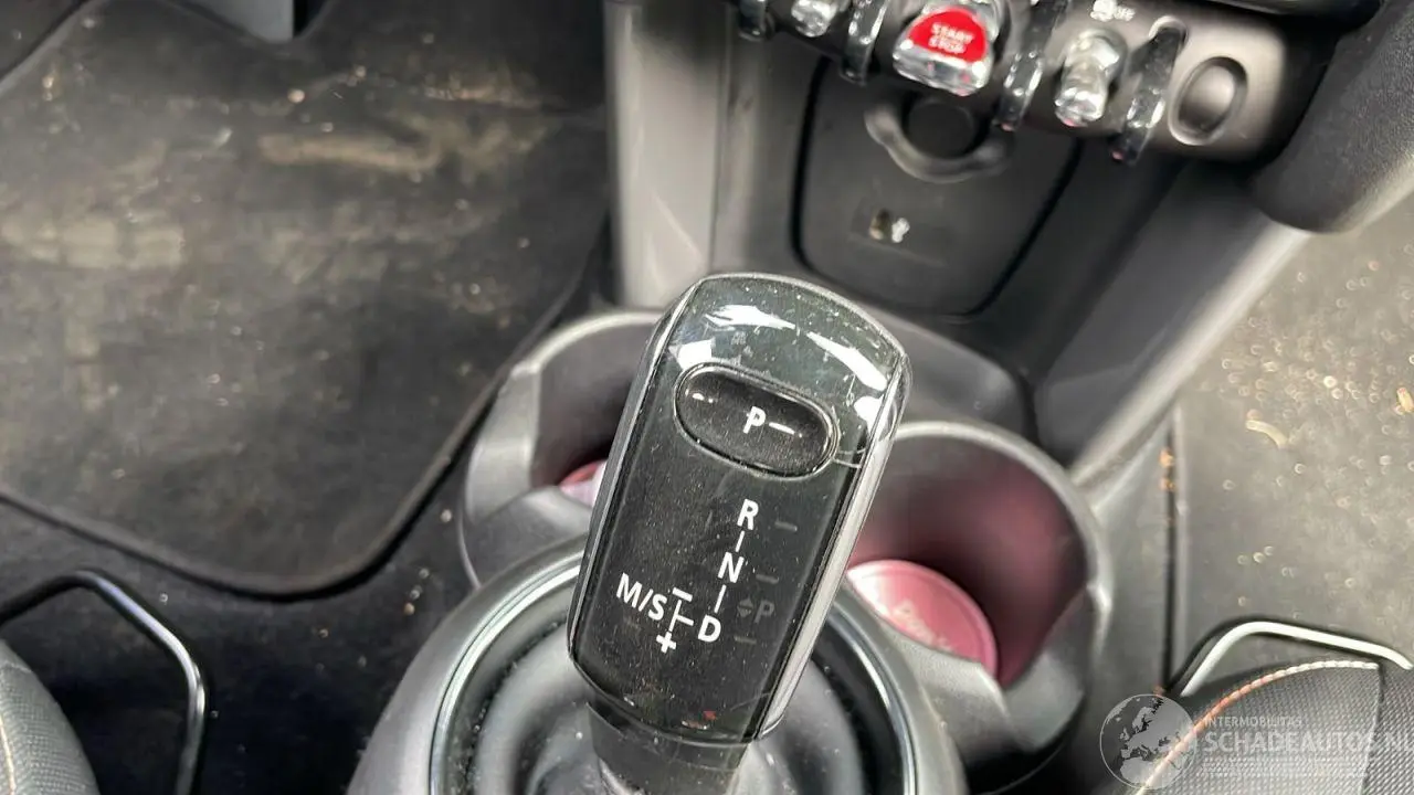 Mini One 2019 photo 11