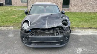 Mini One 2019 photo 2