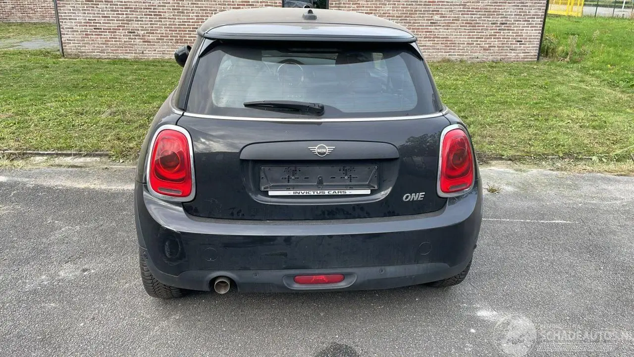 Mini One 2019 photo 6