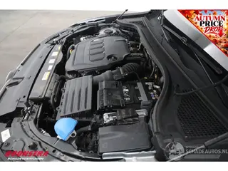 Volkswagen Passat 2025 foto 8
