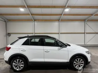 Volkswagen T-Roc 2018 photo 1